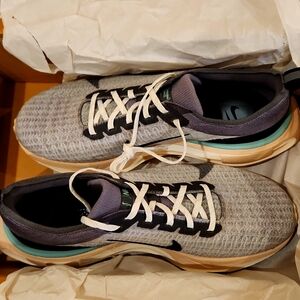 Nike Invincible Run FK 3 men's size 11.5 NIB grey/yellow/pewter
